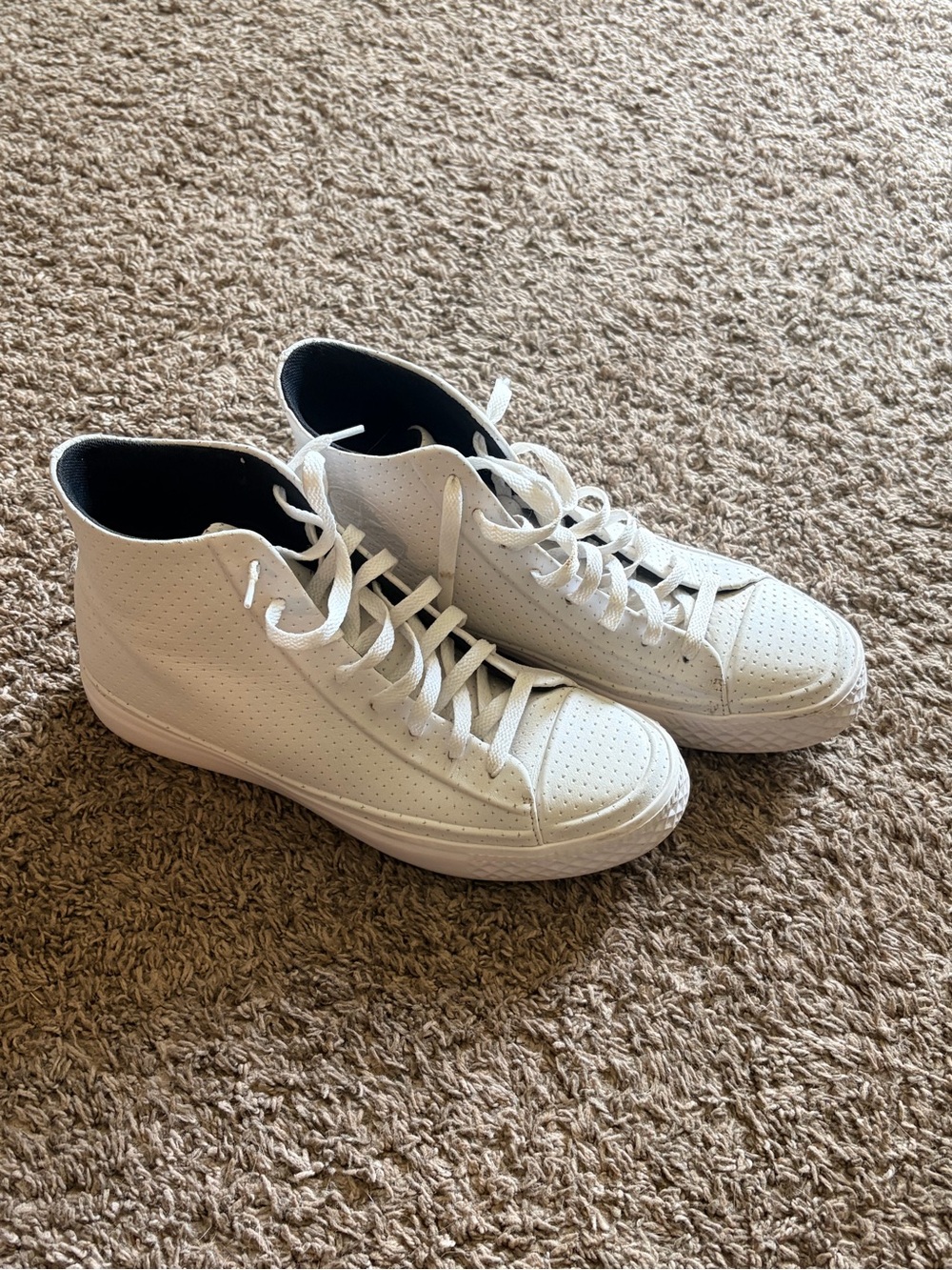 Converse Men's High-Top Sneakers all star modern